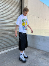 Cargar imagen en el visor de la galería, Raw Denim Black Jorts