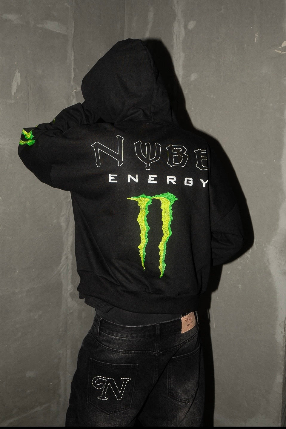 Energy Hoodie Black