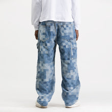 Cargar imagen en el visor de la galería, Pixel Camo Carpenter Baggy Jeans