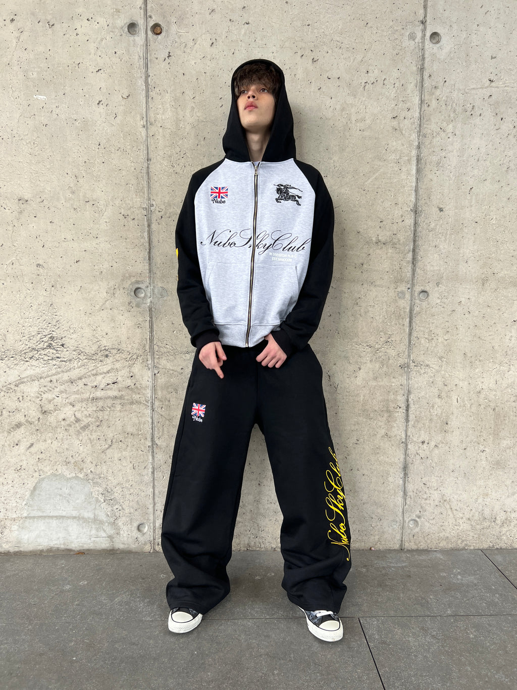 Nube sky club UK baggy sweatpants