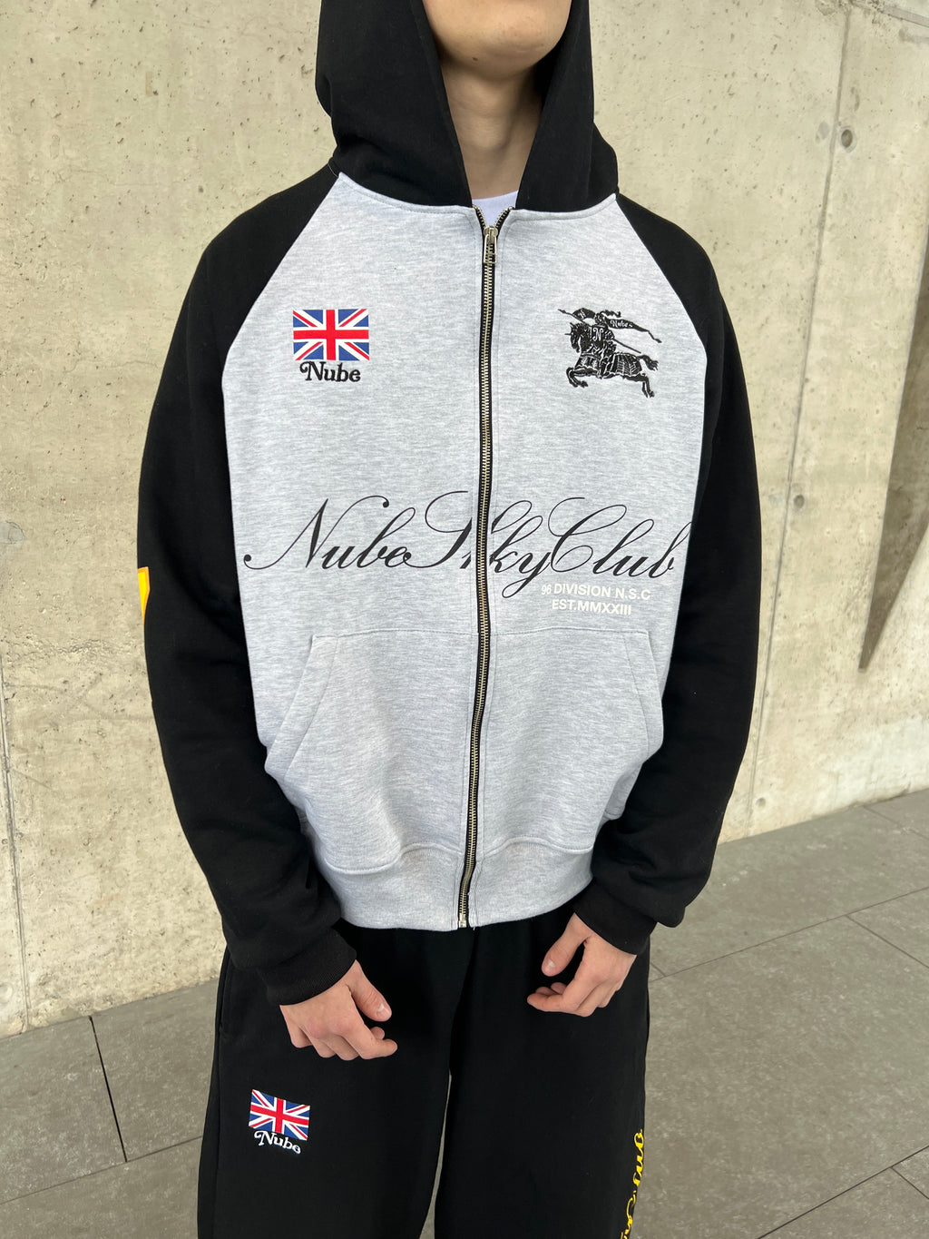 Nube sky club UK Raglan Hoodie