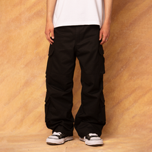 Cargar imagen en el visor de la galería, Nube Double Cargo Black Pants