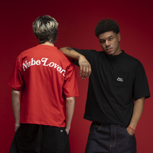 Cargar imagen en el visor de la galería, Lovers Double Pocket Red Boxy Tee