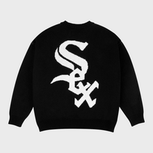 Cargar imagen en el visor de la galería, White S*x Black Sweater
